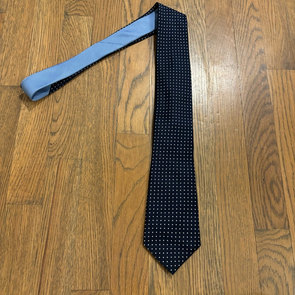 Tommy Hilfiger 100% Silk Polka Dot Necktie